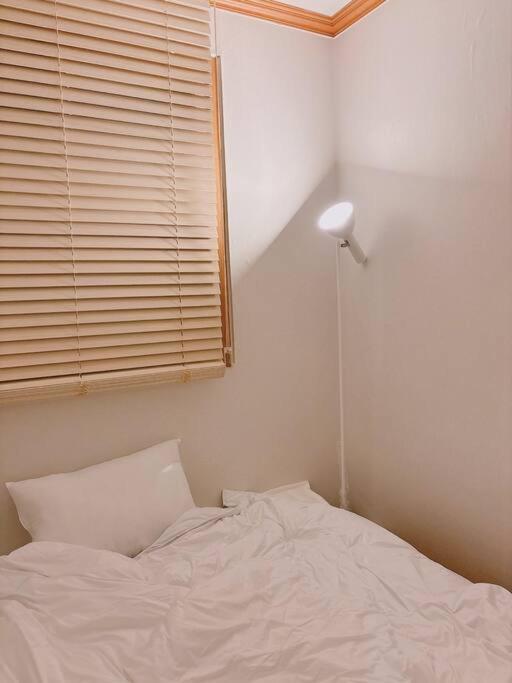 3 Bed Room With Queen Bed Busan Exteriör bild